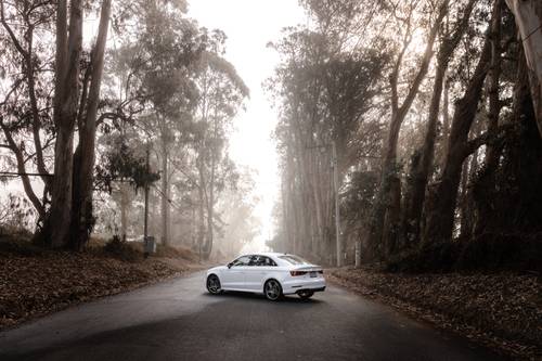 Voiture de luxe, photo : Robert Gomez